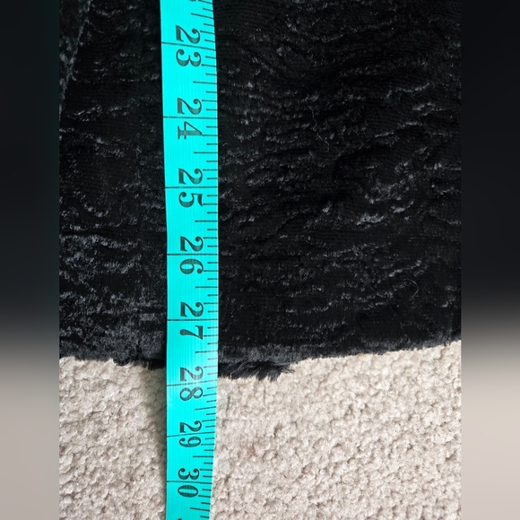 LOUIS FERAUD Paris Designer Black Faux/ Crushed Velvet Fur Jacket. Size 8 - Picture 15 of 16